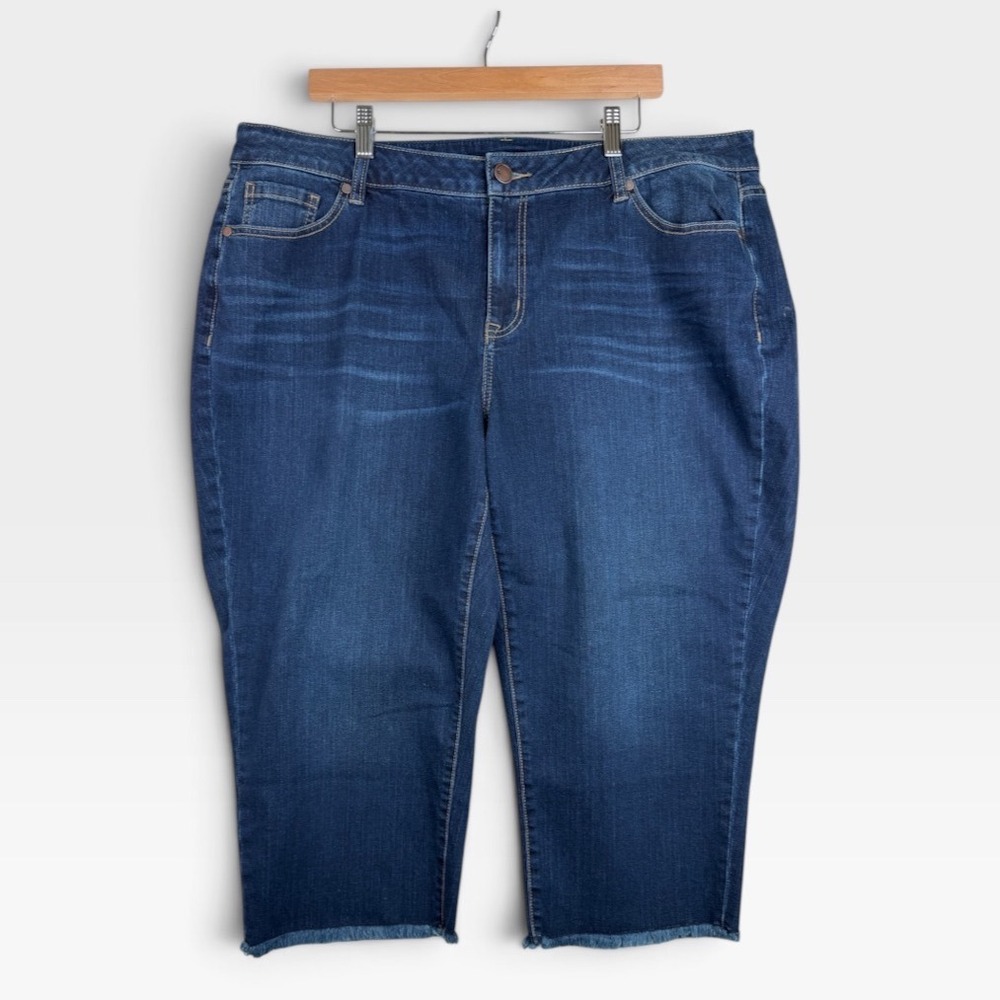 NWT Lane Bryant Girlfriend Crop Raw Hem Jeans size 20 Blue Denim